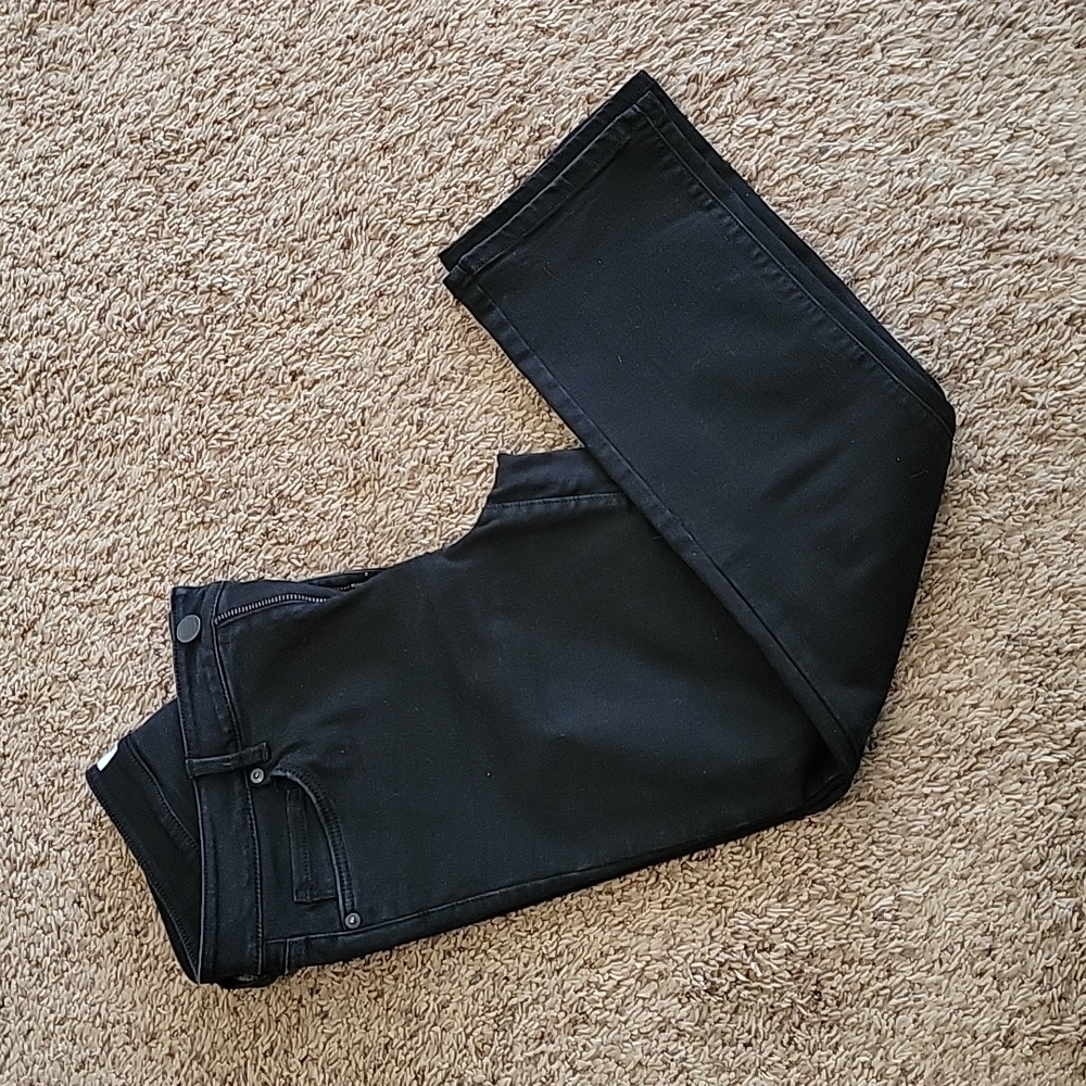 Loft black Curvy kick crop